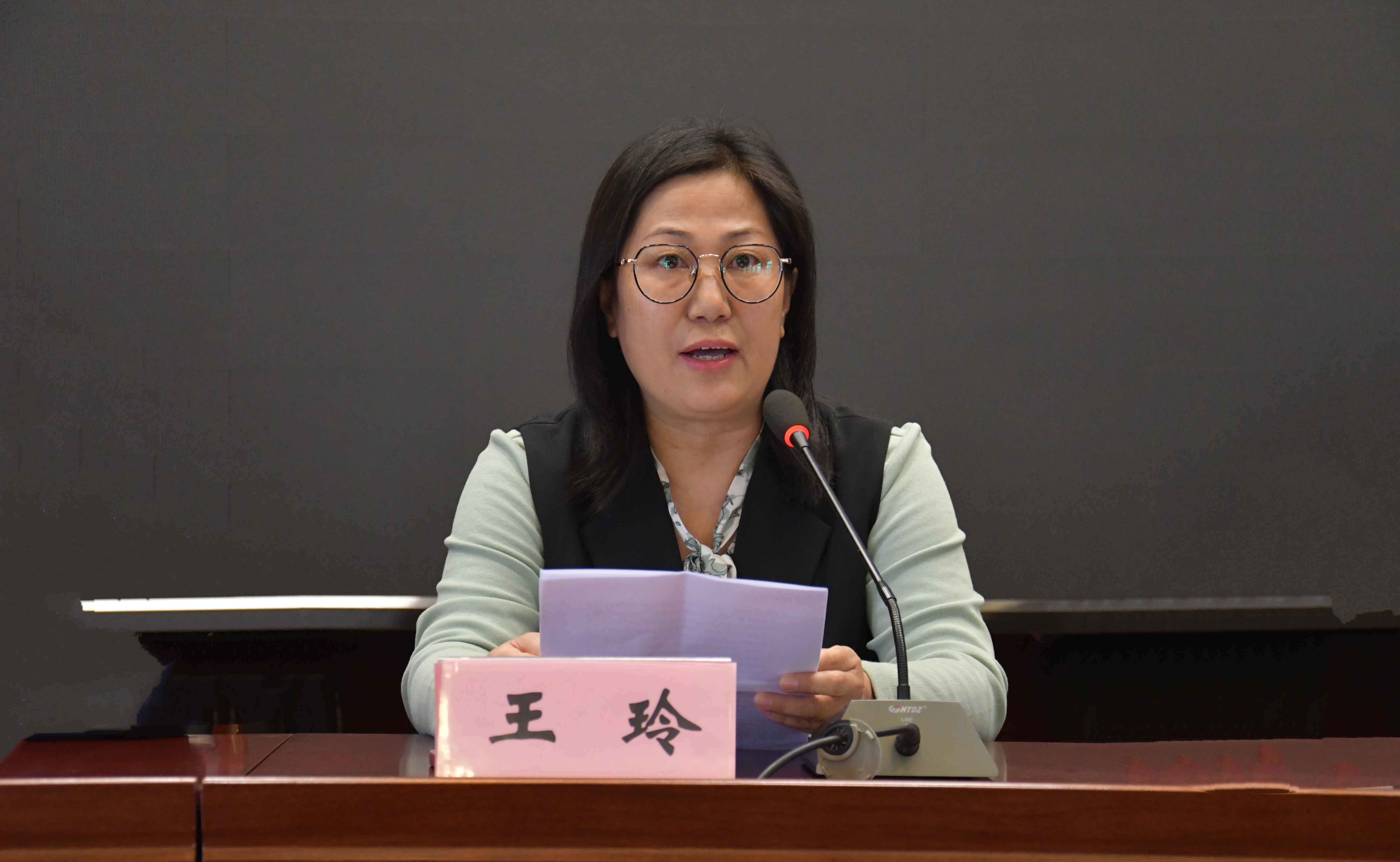 讲座2.jpg